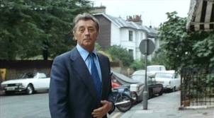Mitchum's Marlowe hits not-so-Swinging Seventies London Mitchum's Marlowe hits not-so-Swinging Seventies London