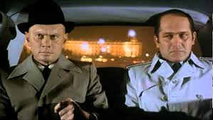 Yul plays it cool while Fonda ponders