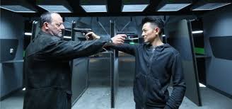 Glamorous globe-hopping jewel thieves