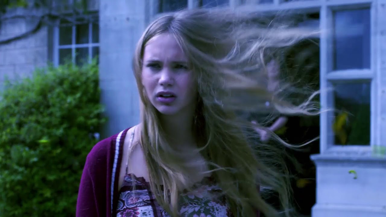 That time Sabrina the teenage witch remade a Disney horror movie